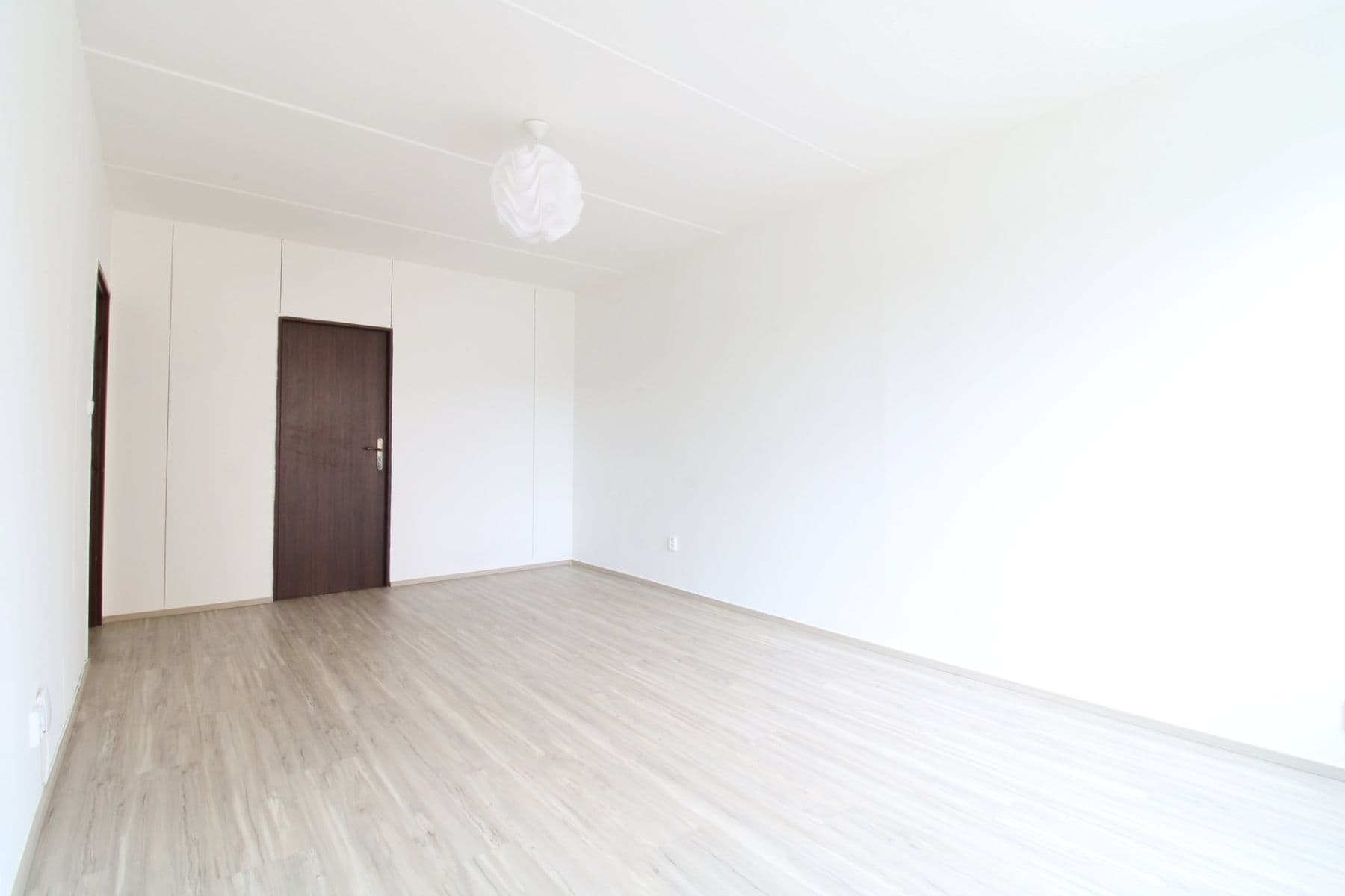 Prenájom bytu 3-izbový 55 m², Na růžovém poli, Kladno, Středočeský kraj Prenájom bytu 3-izbový 55 m², Na růžovém poli, Kladno, Středočeský kraj