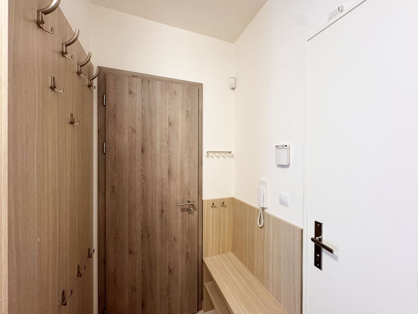 Prenájom bytu 1-izbový 32 m², Toufarova, Praha, Praha Prenájom bytu 1-izbový 32 m², Toufarova, Praha, Praha