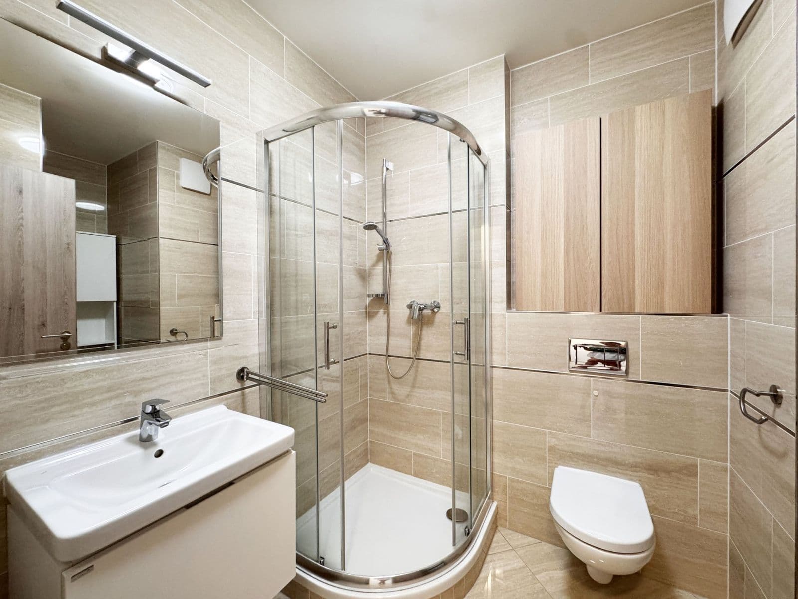 Prenájom bytu 1-izbový 32 m², Toufarova, Praha, Praha Prenájom bytu 1-izbový 32 m², Toufarova, Praha, Praha