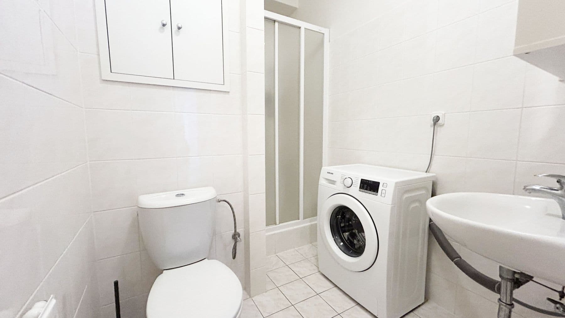 Prenájom bytu 3-izbový 42 m², Moskevská, Kladno, Středočeský kraj Prenájom bytu 3-izbový 42 m², Moskevská, Kladno, Středočeský kraj