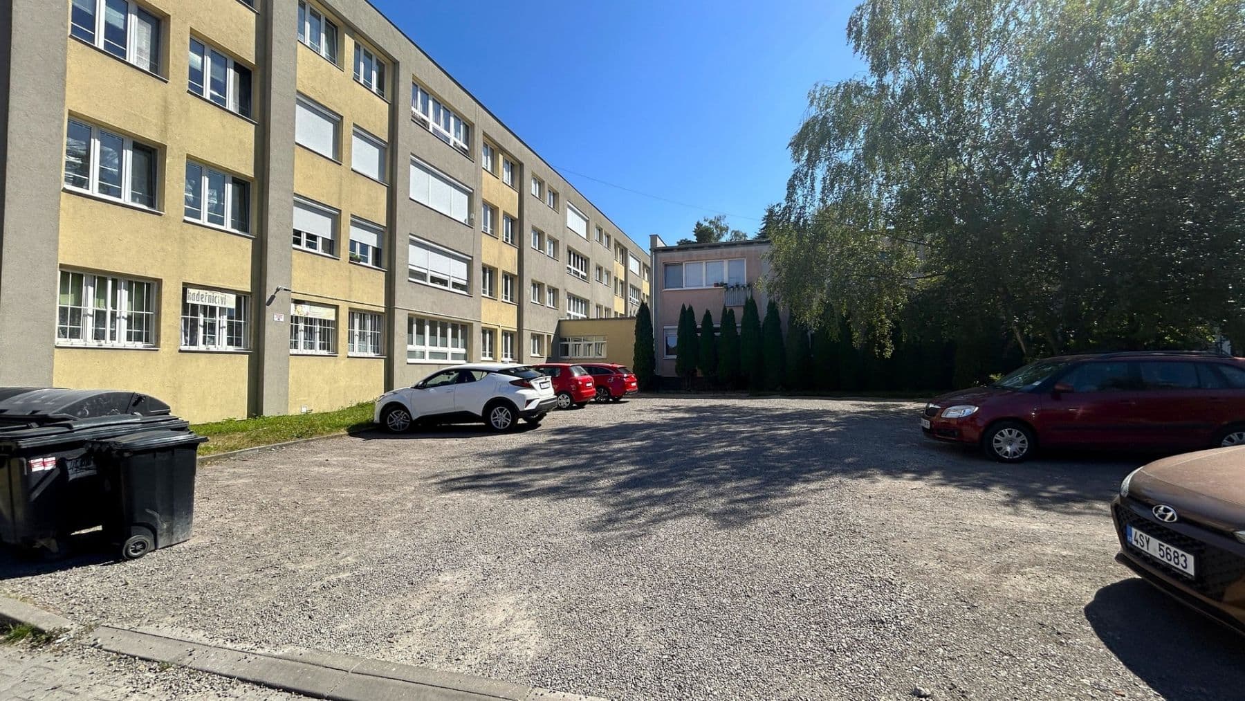Prenájom bytu 3-izbový 42 m², Moskevská, Kladno, Středočeský kraj Prenájom bytu 3-izbový 42 m², Moskevská, Kladno, Středočeský kraj