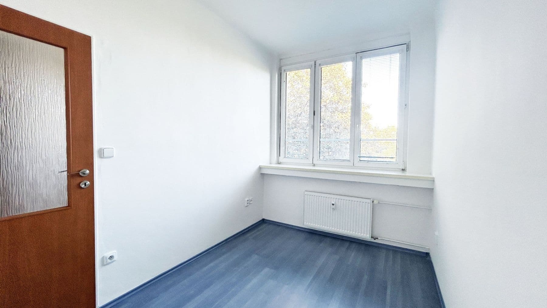 Prenájom bytu 3-izbový 42 m², Moskevská, Kladno, Středočeský kraj Prenájom bytu 3-izbový 42 m², Moskevská, Kladno, Středočeský kraj