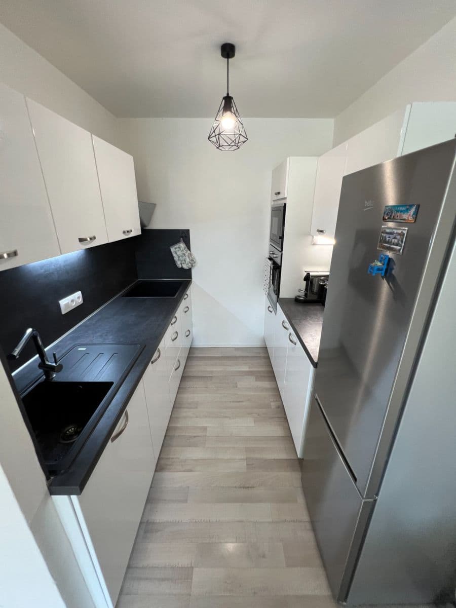 Prenájom bytu 2-izbový 48 m², Malkovského, Praha, Praha Prenájom bytu 2-izbový 48 m², Malkovského, Praha, Praha