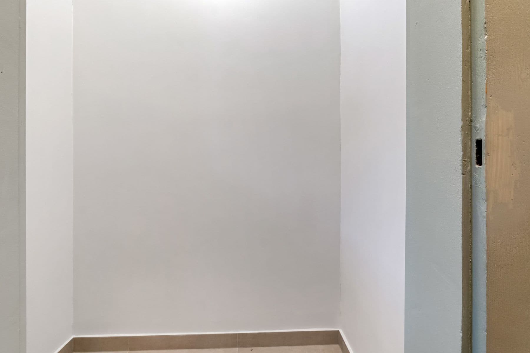 Predaj bytu 2-izbový 65 m², Hůlkova, Praha, Praha Predaj bytu 2-izbový 65 m², Hůlkova, Praha, Praha