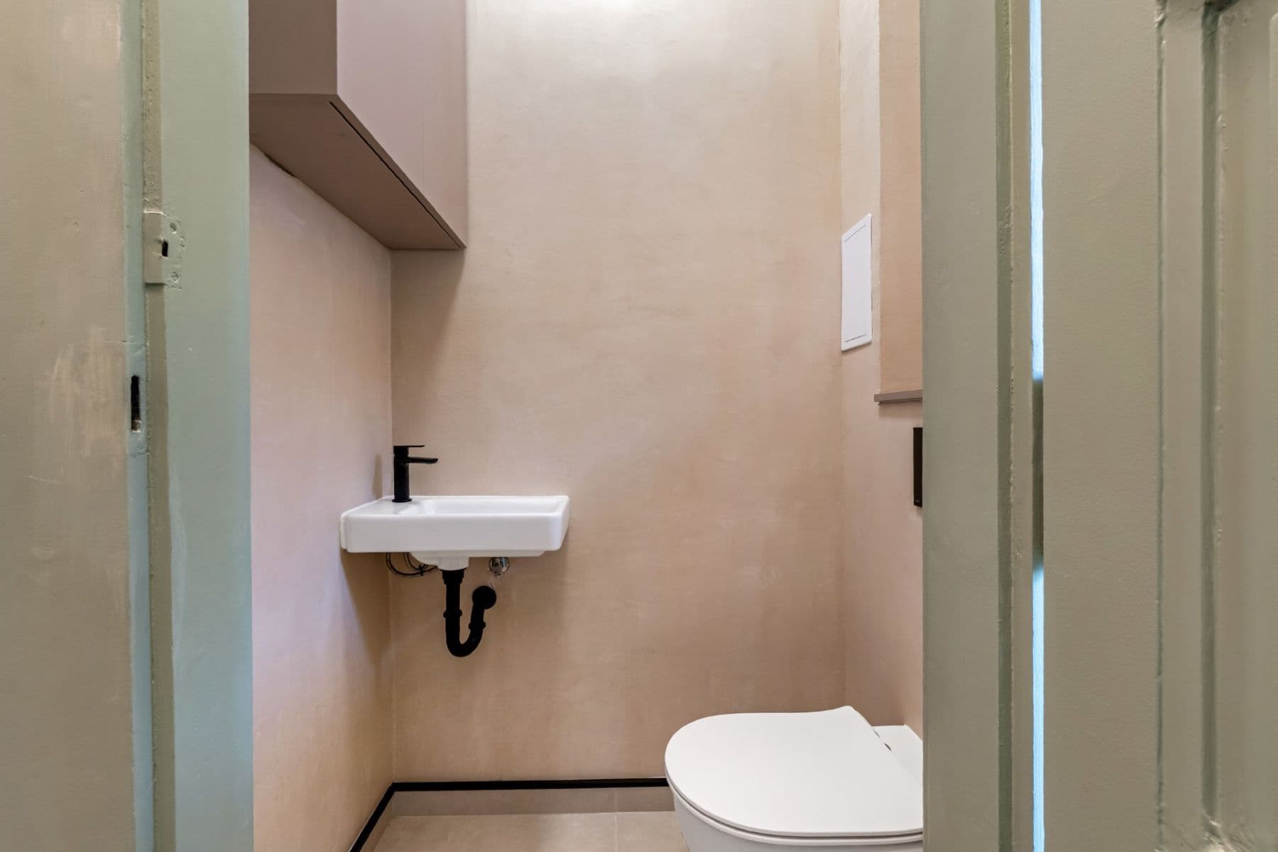 Predaj bytu 2-izbový 65 m², Hůlkova, Praha, Praha Predaj bytu 2-izbový 65 m², Hůlkova, Praha, Praha