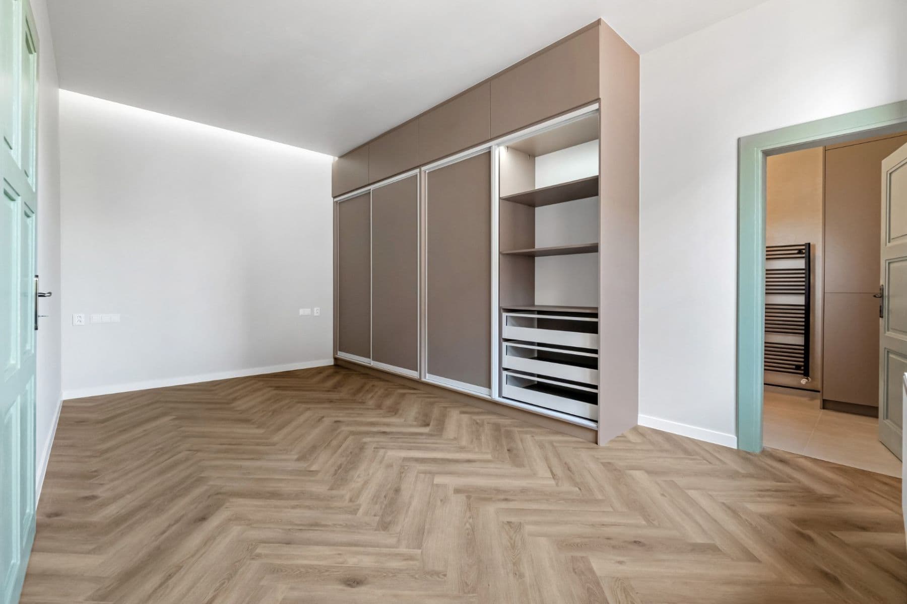 Predaj bytu 2-izbový 65 m², Hůlkova, Praha, Praha Predaj bytu 2-izbový 65 m², Hůlkova, Praha, Praha