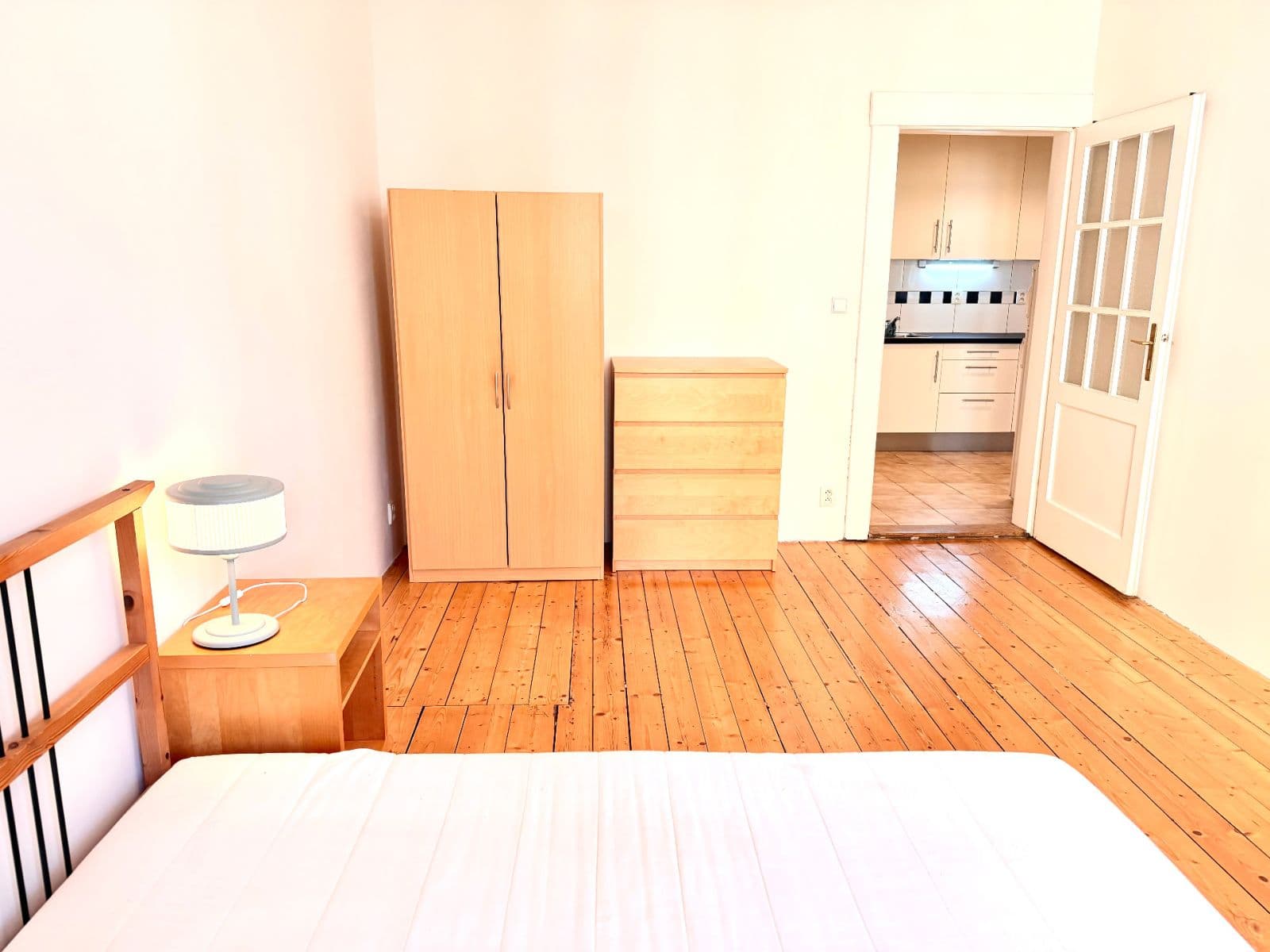 Prenájom bytu 2-izbový 51 m², Biskupcova, Praha, Praha Prenájom bytu 2-izbový 51 m², Biskupcova, Praha, Praha