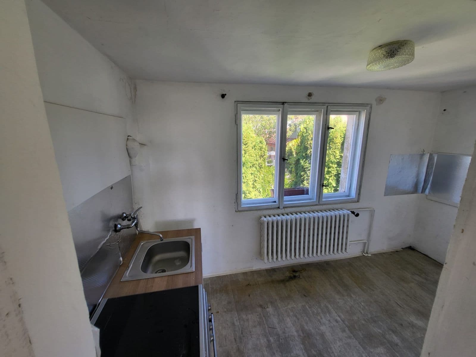 Predaj domu 70 m², pozemok 211 m², Záluské, Praha, Praha Predaj domu 70 m², pozemok 211 m², Záluské, Praha, Praha