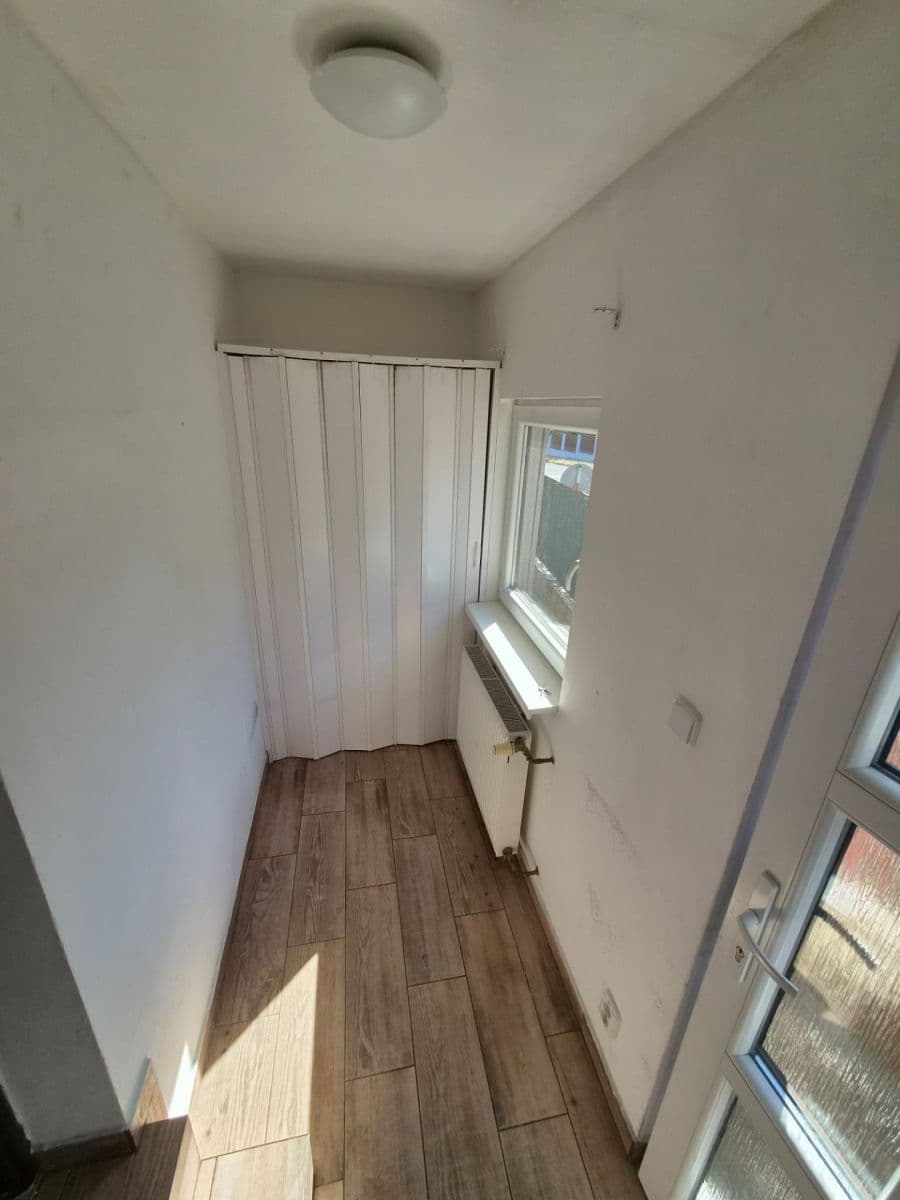 Prenájom bytu 2-izbový 46 m², Khodlova, Praha, Praha Prenájom bytu 2-izbový 46 m², Khodlova, Praha, Praha