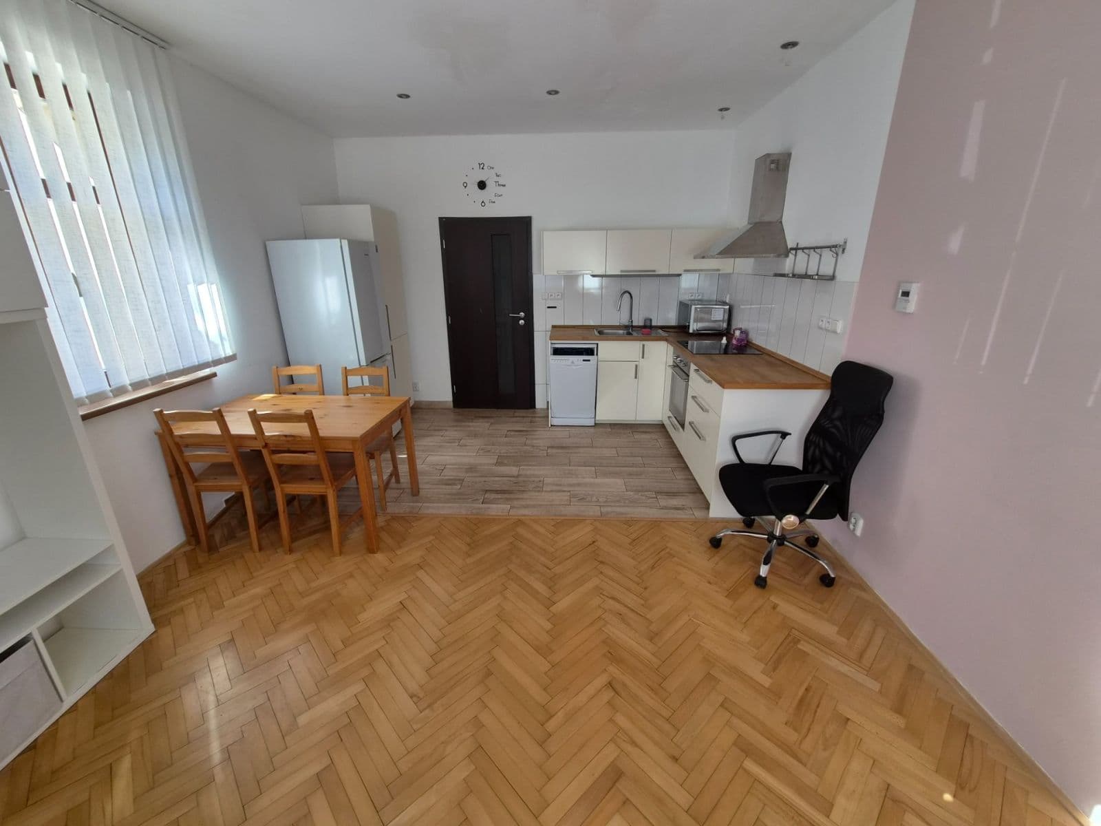 Prenájom bytu 2-izbový 46 m², Khodlova, Praha, Praha Prenájom bytu 2-izbový 46 m², Khodlova, Praha, Praha