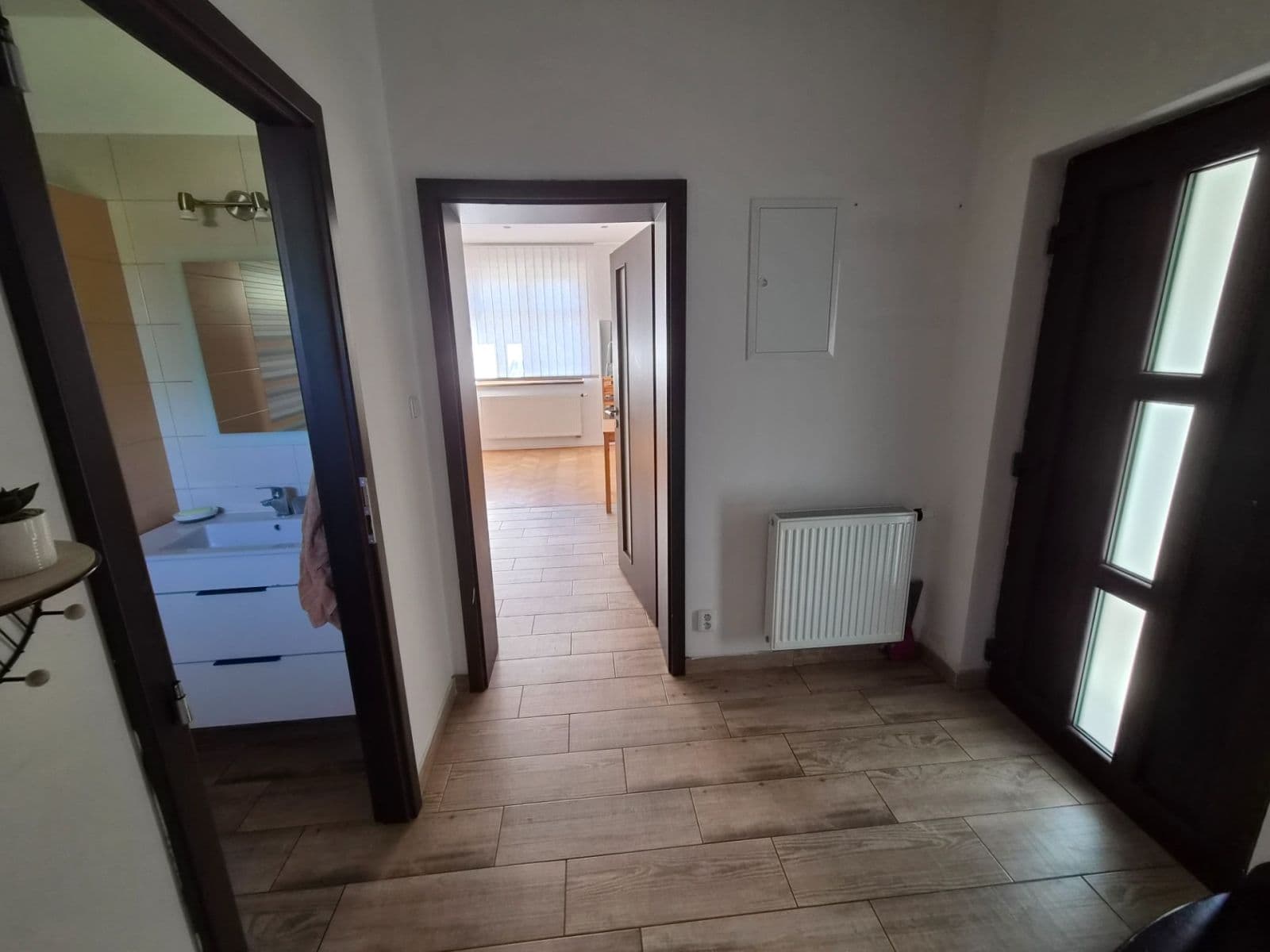 Prenájom bytu 2-izbový 46 m², Khodlova, Praha, Praha Prenájom bytu 2-izbový 46 m², Khodlova, Praha, Praha