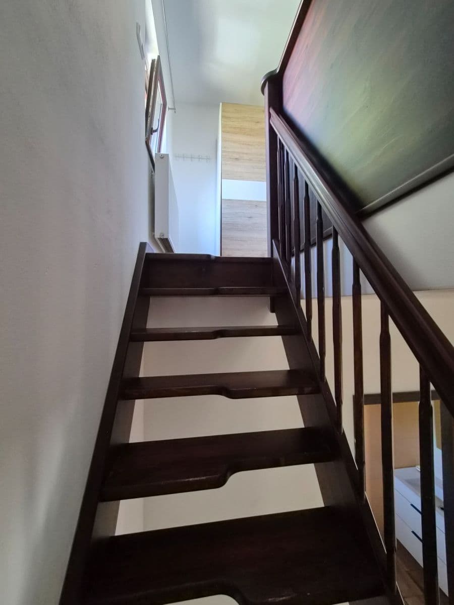 Prenájom bytu 2-izbový 46 m², Khodlova, Praha, Praha Prenájom bytu 2-izbový 46 m², Khodlova, Praha, Praha