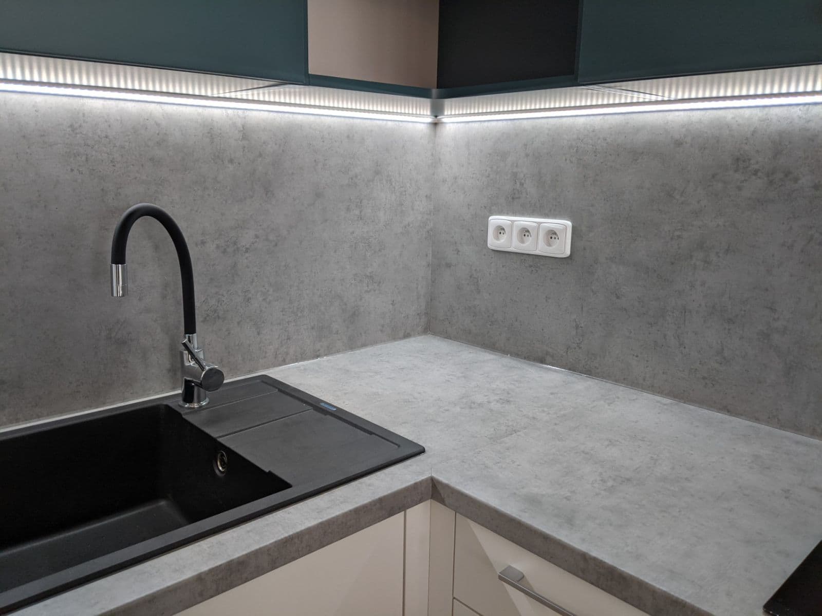 Prenájom bytu 1-izbový 30 m², Francouzská, Brno, Jihomoravský kraj Prenájom bytu 1-izbový 30 m², Francouzská, Brno, Jihomoravský kraj