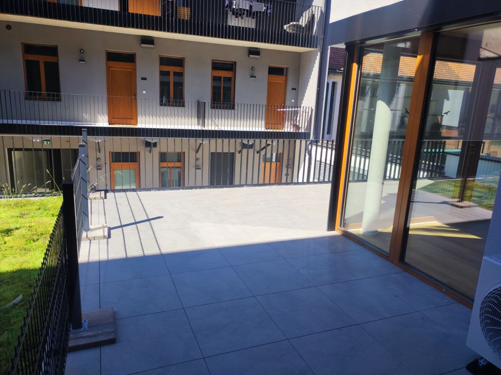 Prenájom bytu 2-izbový 74 m², Bělohorská, Praha, Praha Prenájom bytu 2-izbový 74 m², Bělohorská, Praha, Praha