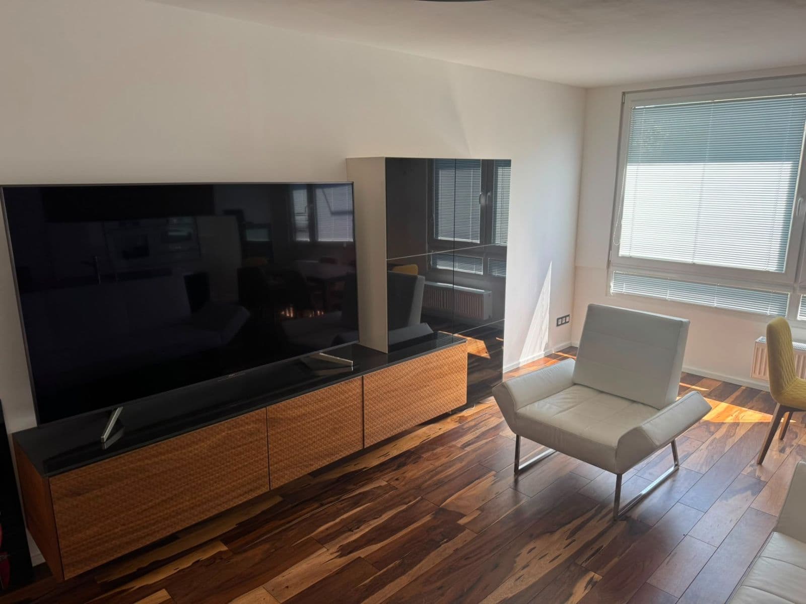 Prenájom bytu 3-izbový 70 m², Pujmanové, Praha, Praha Prenájom bytu 3-izbový 70 m², Pujmanové, Praha, Praha