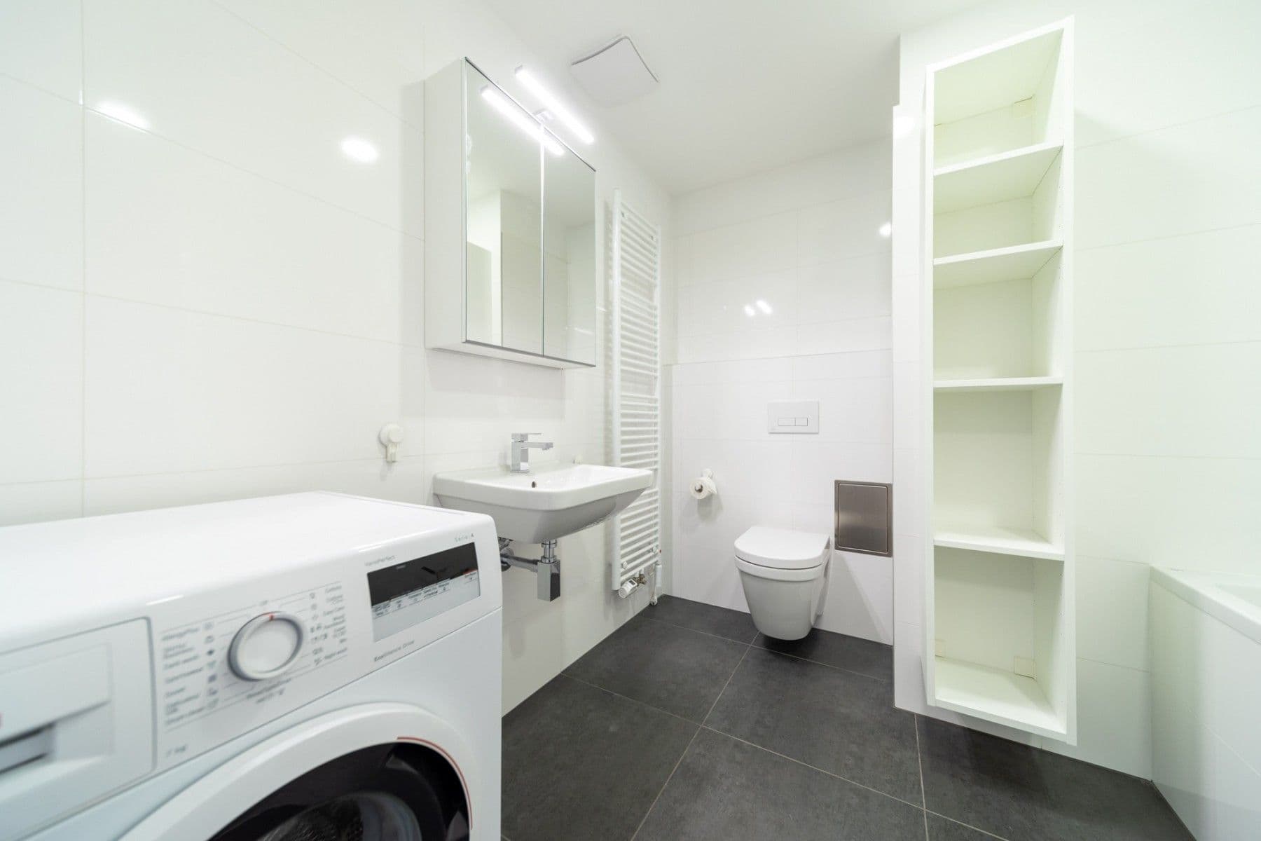 Prenájom bytu 2-izbový 55 m², Žižkova, Horoměřice, Středočeský kraj Prenájom bytu 2-izbový 55 m², Žižkova, Horoměřice, Středočeský kraj