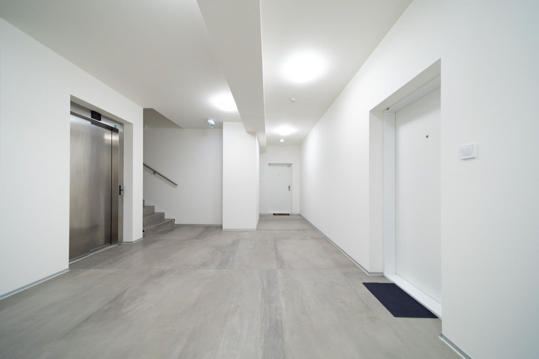 Prenájom bytu 2-izbový 55 m², Žižkova, Horoměřice, Středočeský kraj Prenájom bytu 2-izbový 55 m², Žižkova, Horoměřice, Středočeský kraj