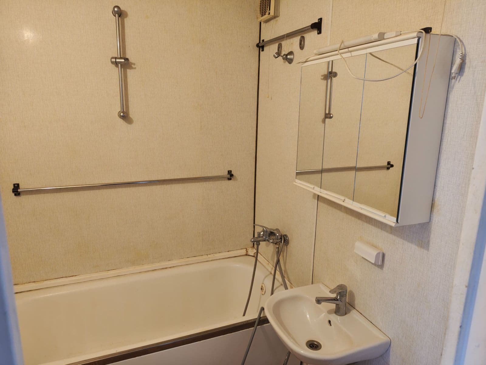 Predaj bytu 2-izbový 56 m², Mládežnická, Nymburk, Středočeský kraj Predaj bytu 2-izbový 56 m², Mládežnická, Nymburk, Středočeský kraj