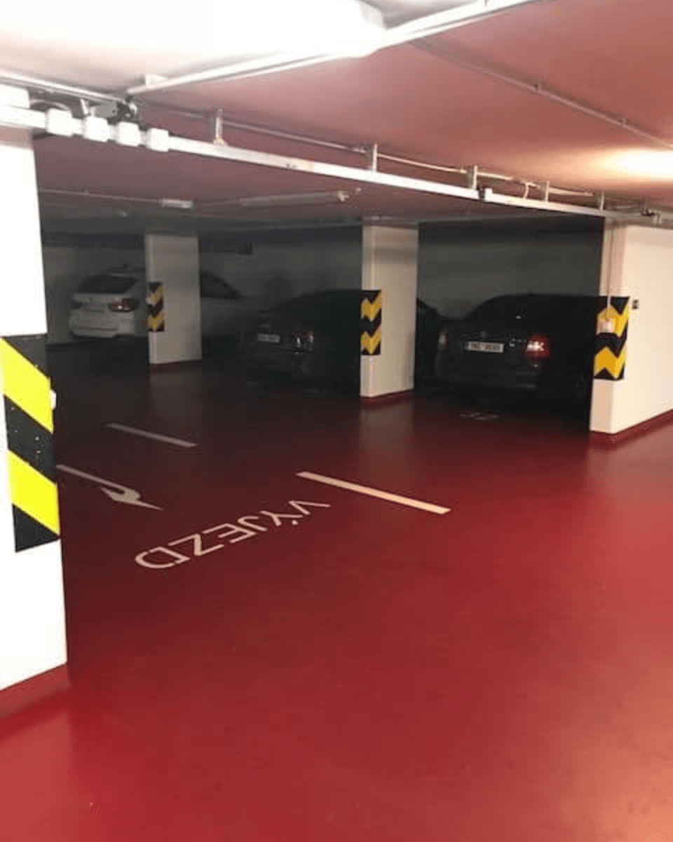 Predaj garáže 15 m², Pelušková, Praha, Praha Predaj garáže 15 m², Pelušková, Praha, Praha