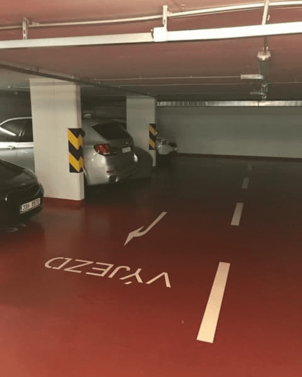 Predaj garáže 15 m², Pelušková, Praha, Praha Predaj garáže 15 m², Pelušková, Praha, Praha