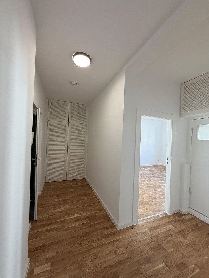Predaj bytu 3-izbový 66 m², Sültstraße 60, Berlin, Berlín Predaj bytu 3-izbový 66 m², Sültstraße 60, Berlin, Berlín