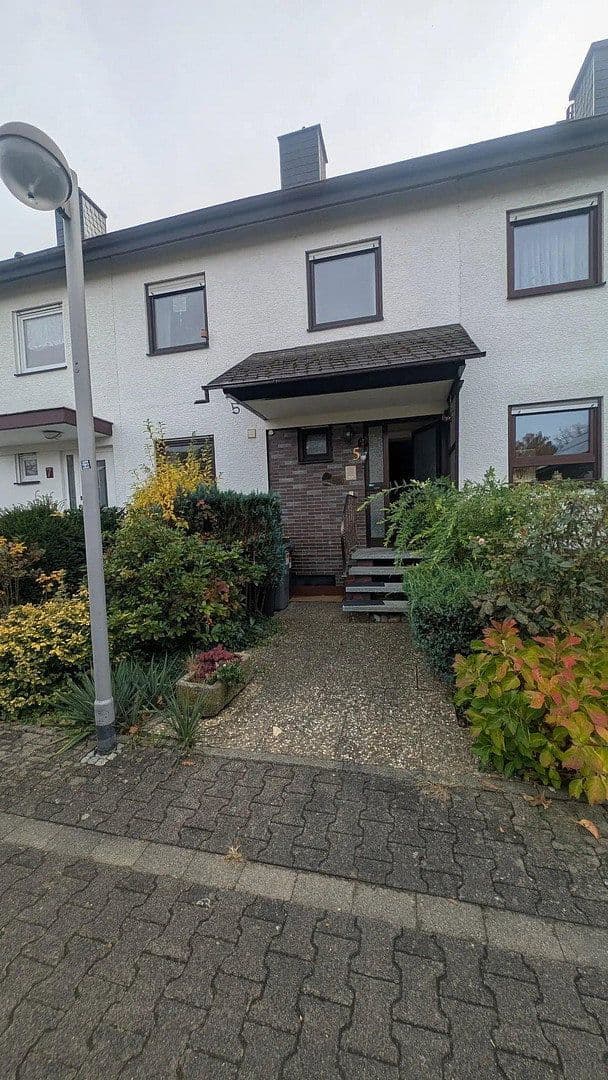 Predaj domu 140 m², pozemok 216 m², Hoelscherweg 5, Darmstadt, Hesensko Predaj domu 140 m², pozemok 216 m², Hoelscherweg 5, Darmstadt, Hesensko