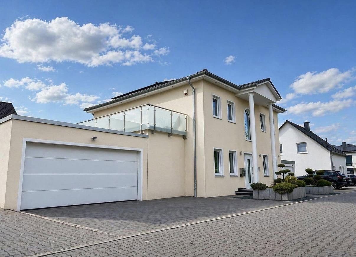 Predaj domu 221 m², pozemok 575 m², Wennigsen (Deister), Dolné Sasko Predaj domu 221 m², pozemok 575 m², Wennigsen (Deister), Dolné Sasko