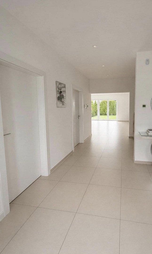 Predaj domu 221 m², pozemok 575 m², Wennigsen (Deister), Dolné Sasko Predaj domu 221 m², pozemok 575 m², Wennigsen (Deister), Dolné Sasko