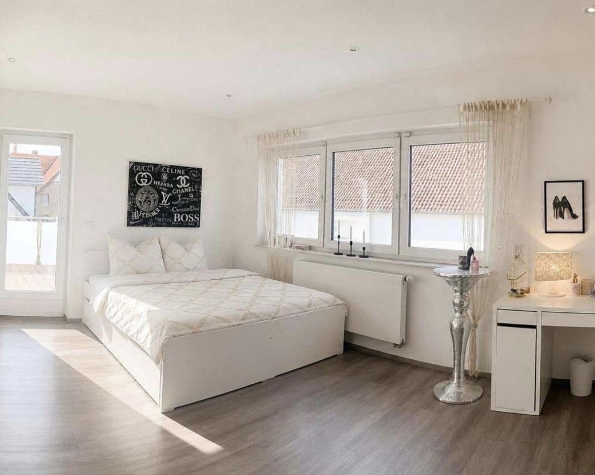Predaj domu 221 m², pozemok 575 m², Wennigsen (Deister), Dolné Sasko Predaj domu 221 m², pozemok 575 m², Wennigsen (Deister), Dolné Sasko