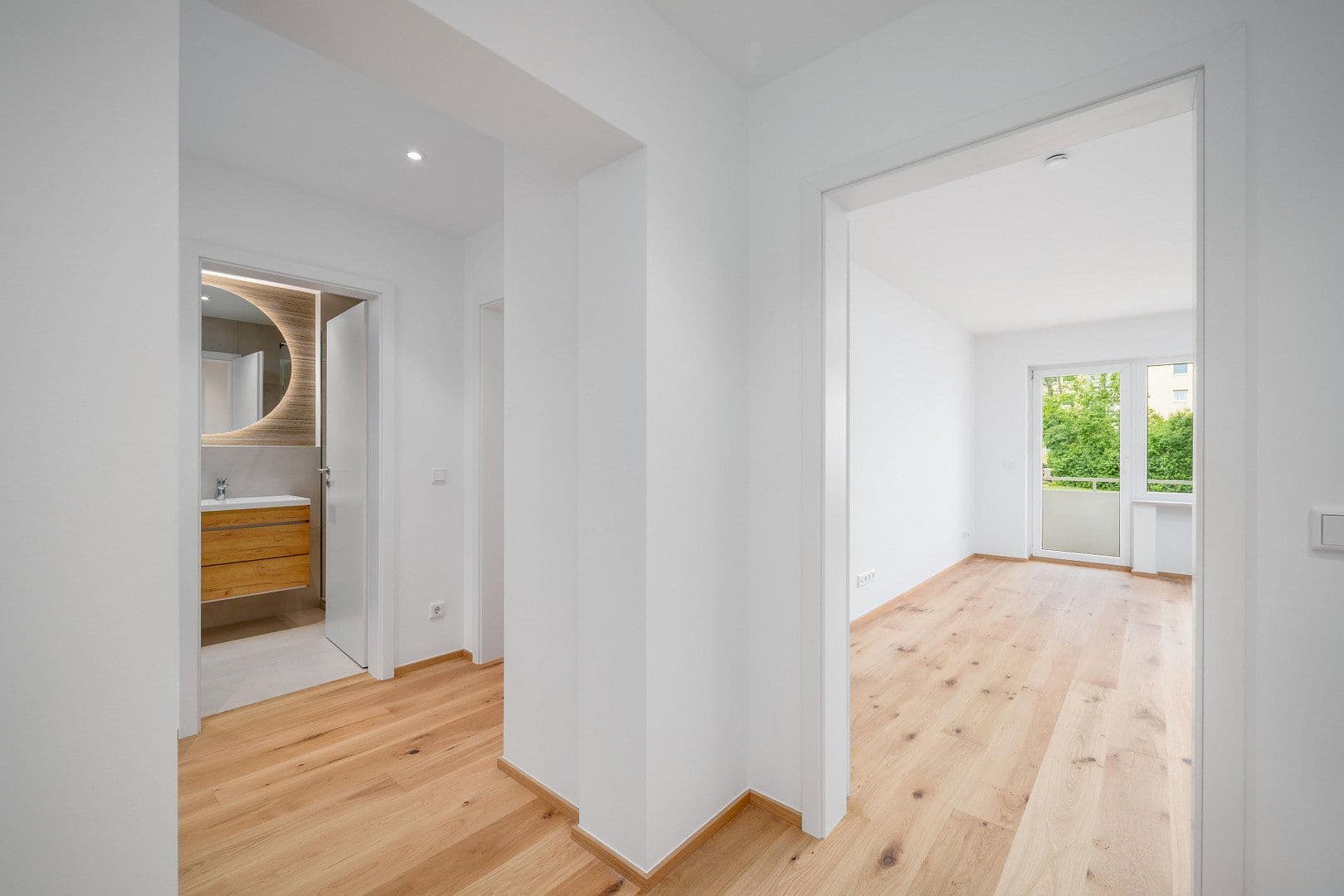Predaj bytu 3-izbový 77 m², München-Bogenhausen, Bavorsko Predaj bytu 3-izbový 77 m², München-Bogenhausen, Bavorsko