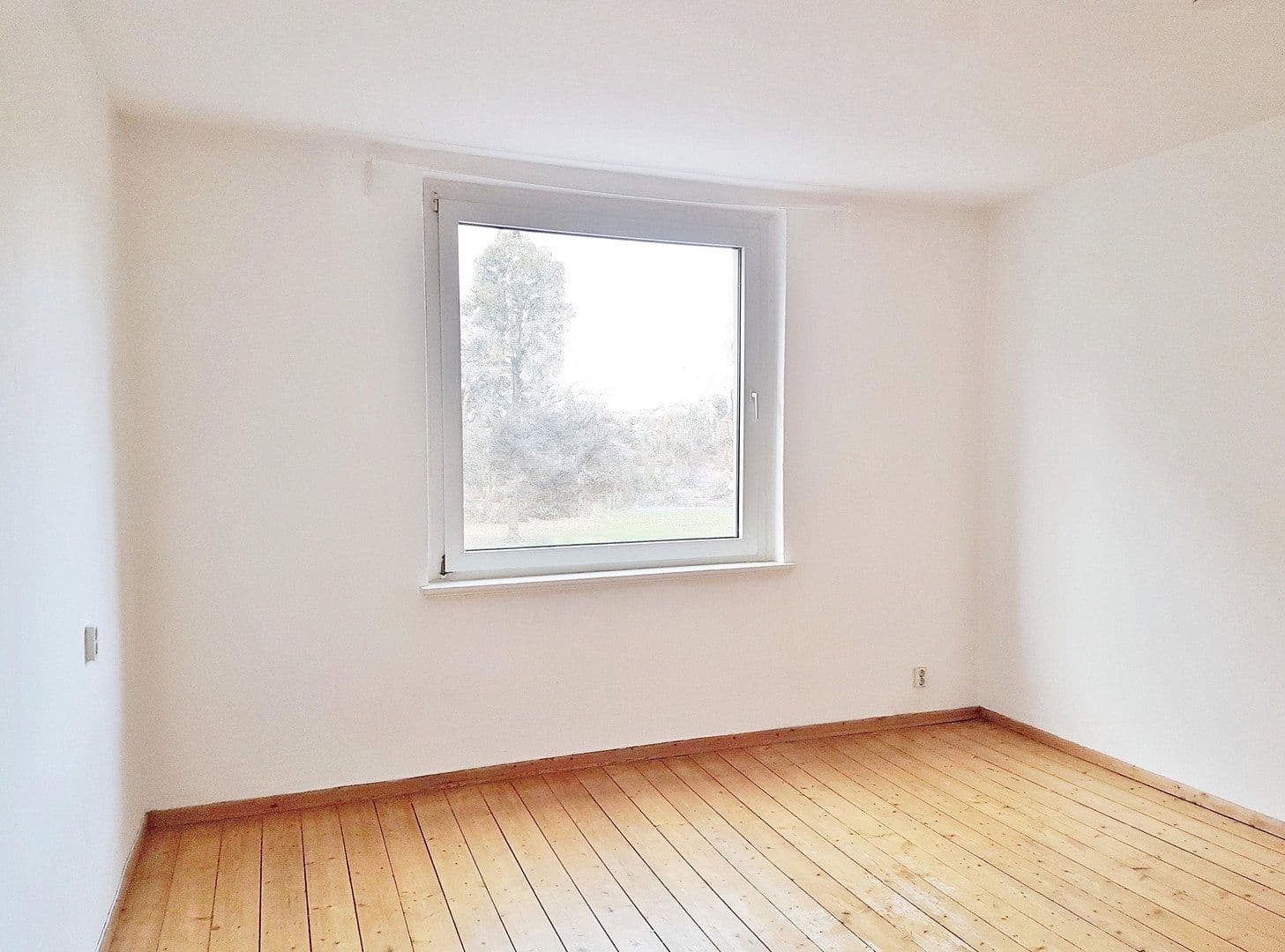 Prenájom bytu 4-izbový 102 m², Hildesheim, Dolné Sasko Prenájom bytu 4-izbový 102 m², Hildesheim, Dolné Sasko