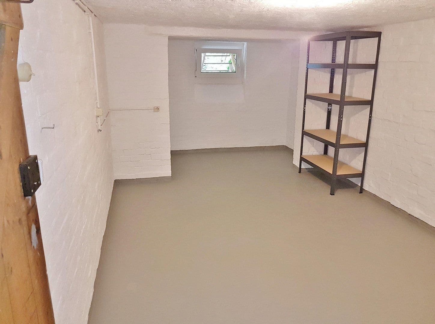 Prenájom bytu 4-izbový 102 m², Hildesheim, Dolné Sasko Prenájom bytu 4-izbový 102 m², Hildesheim, Dolné Sasko