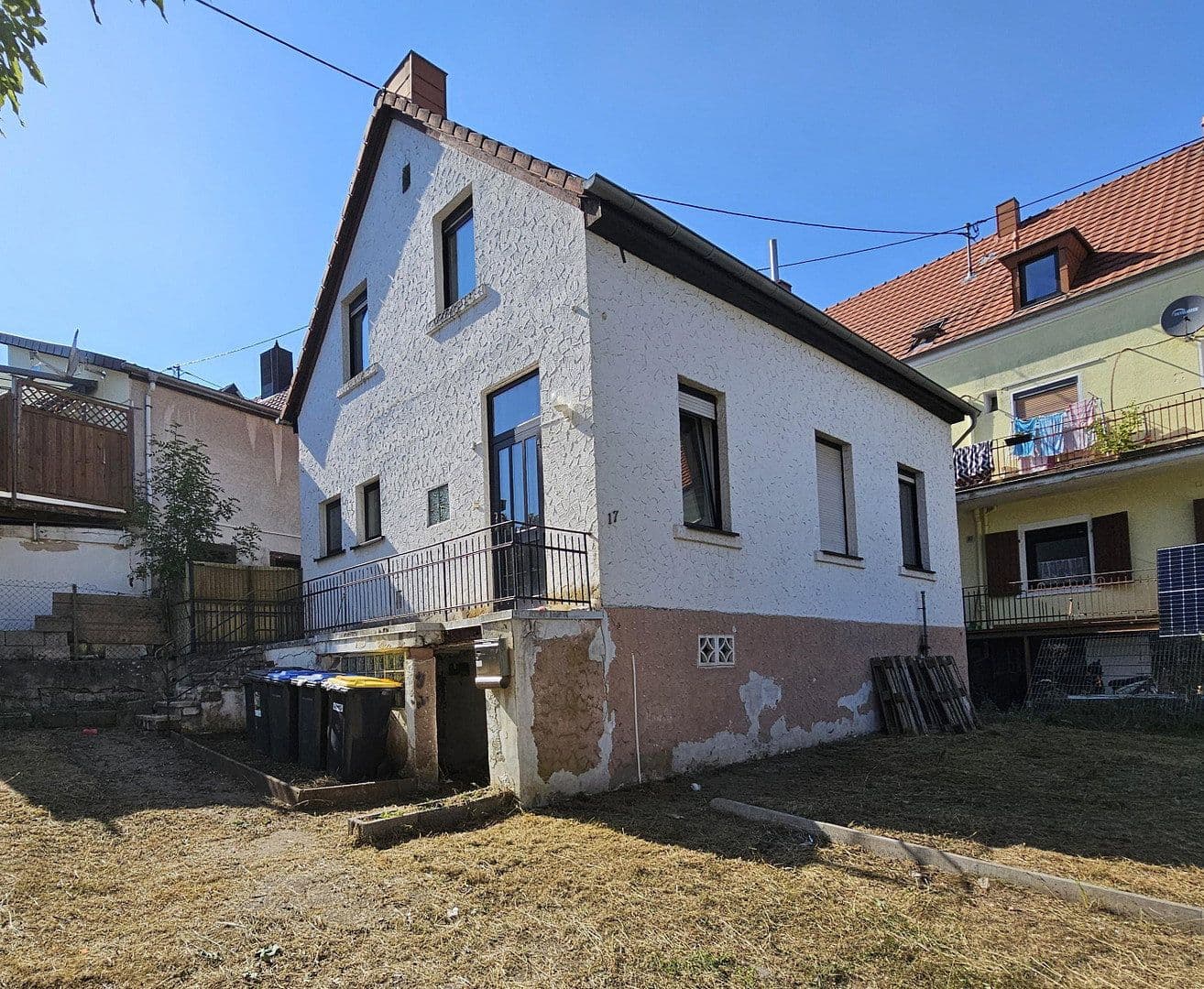 Predaj domu 110 m², pozemok 400 m², Paulstraße 17, Schiffweiler, Sársko Predaj domu 110 m², pozemok 400 m², Paulstraße 17, Schiffweiler, Sársko