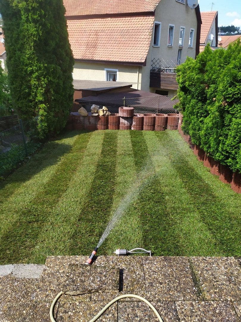 Prenájom bytu 2-izbový 60 m², Heidenheim an der Brenz, Bádensko-Wurttembersko Prenájom bytu 2-izbový 60 m², Heidenheim an der Brenz, Bádensko-Wurttembersko