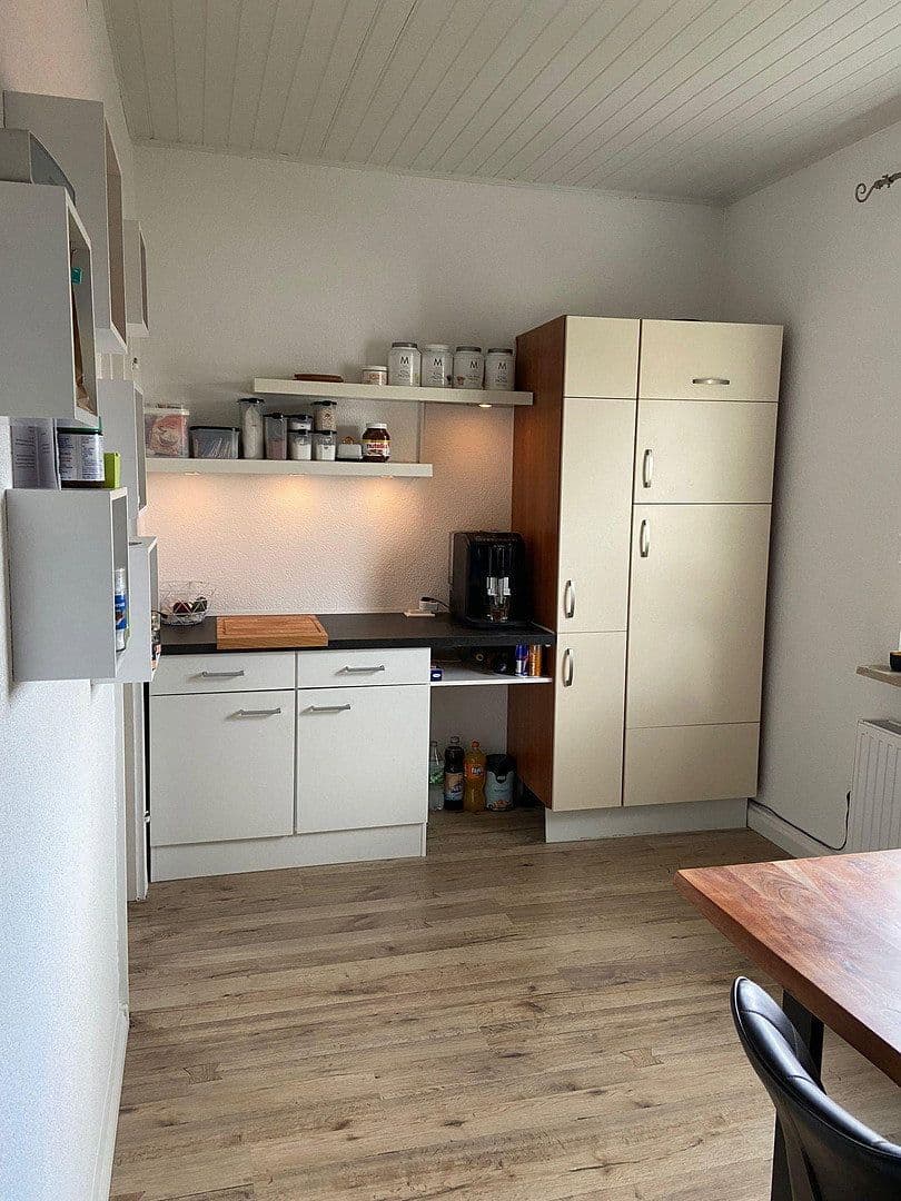 Prenájom bytu 2-izbový 60 m², Heidenheim an der Brenz, Bádensko-Wurttembersko Prenájom bytu 2-izbový 60 m², Heidenheim an der Brenz, Bádensko-Wurttembersko