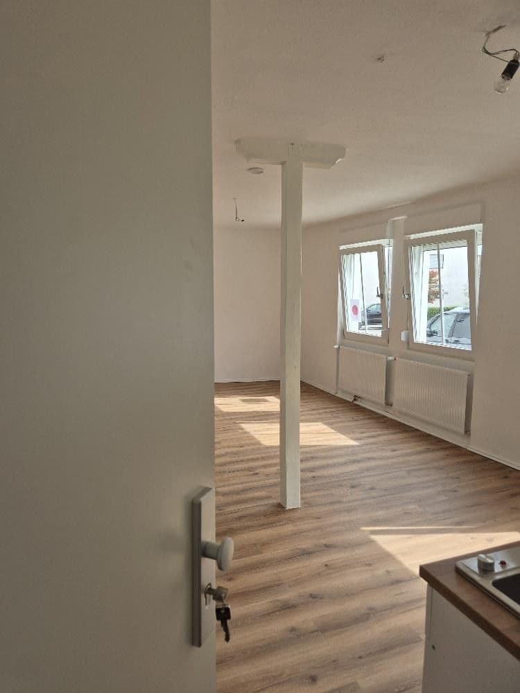 Prenájom domu 93 m², pozemok 80 m², Ludwigsburg, Bádensko-Wurttembersko Prenájom domu 93 m², pozemok 80 m², Ludwigsburg, Bádensko-Wurttembersko