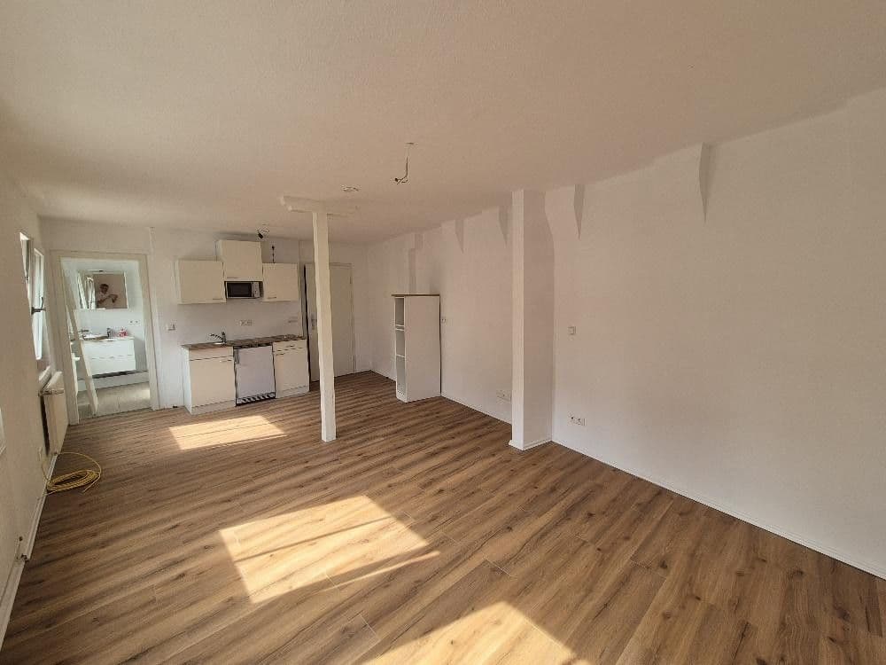 Prenájom domu 93 m², pozemok 80 m², Ludwigsburg, Bádensko-Wurttembersko Prenájom domu 93 m², pozemok 80 m², Ludwigsburg, Bádensko-Wurttembersko