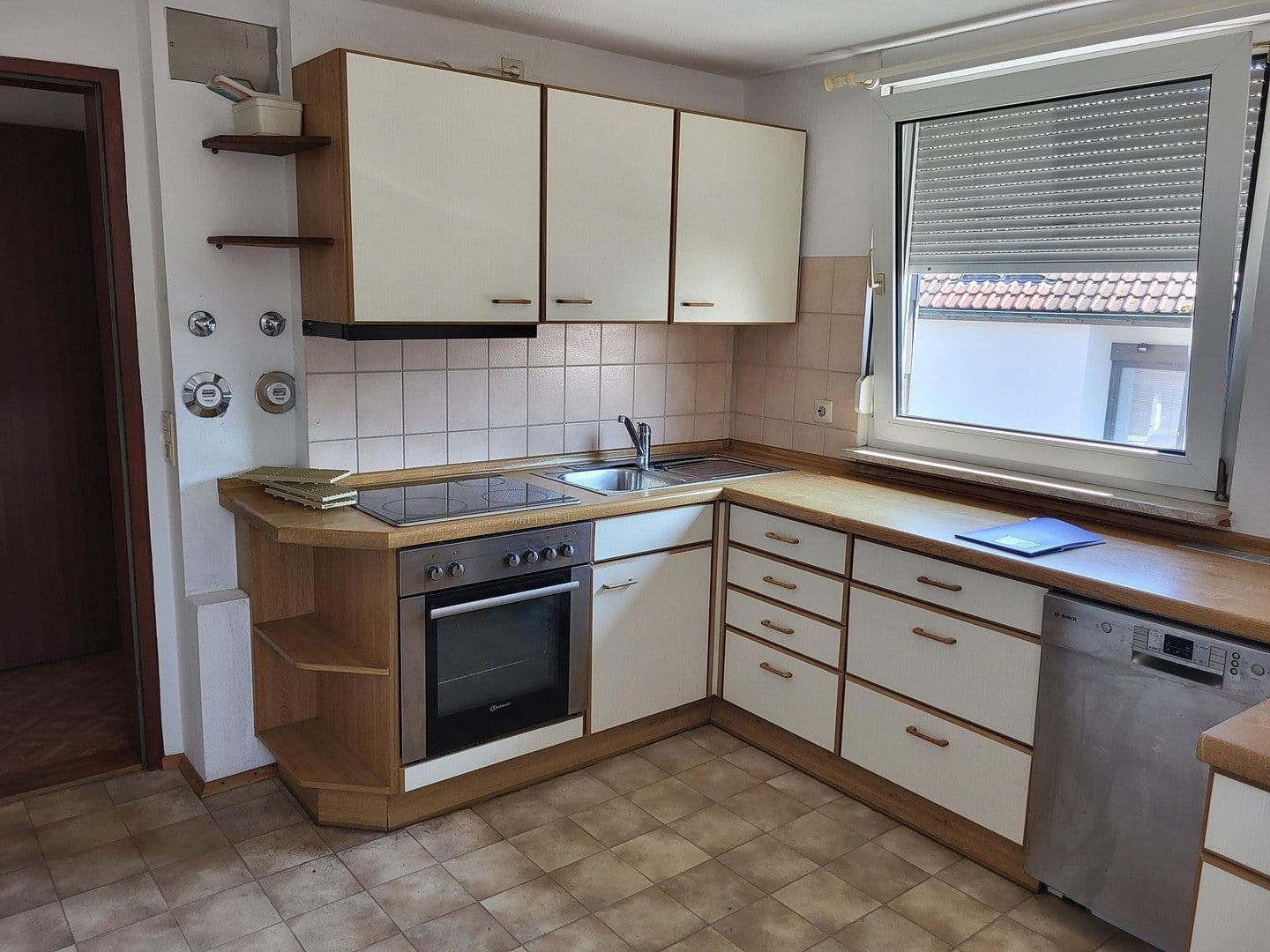 Prenájom bytu 3-izbový 59 m², Baden-Baden, Bádensko-Wurttembersko Prenájom bytu 3-izbový 59 m², Baden-Baden, Bádensko-Wurttembersko
