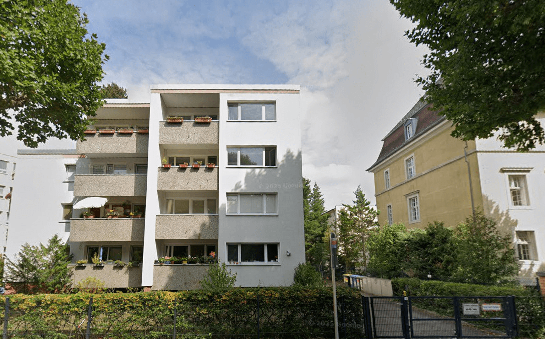 Predaj bytu 2-izbový 64 m², Lentzeallee 6, Berlin, Berlín Predaj bytu 2-izbový 64 m², Lentzeallee 6, Berlin, Berlín