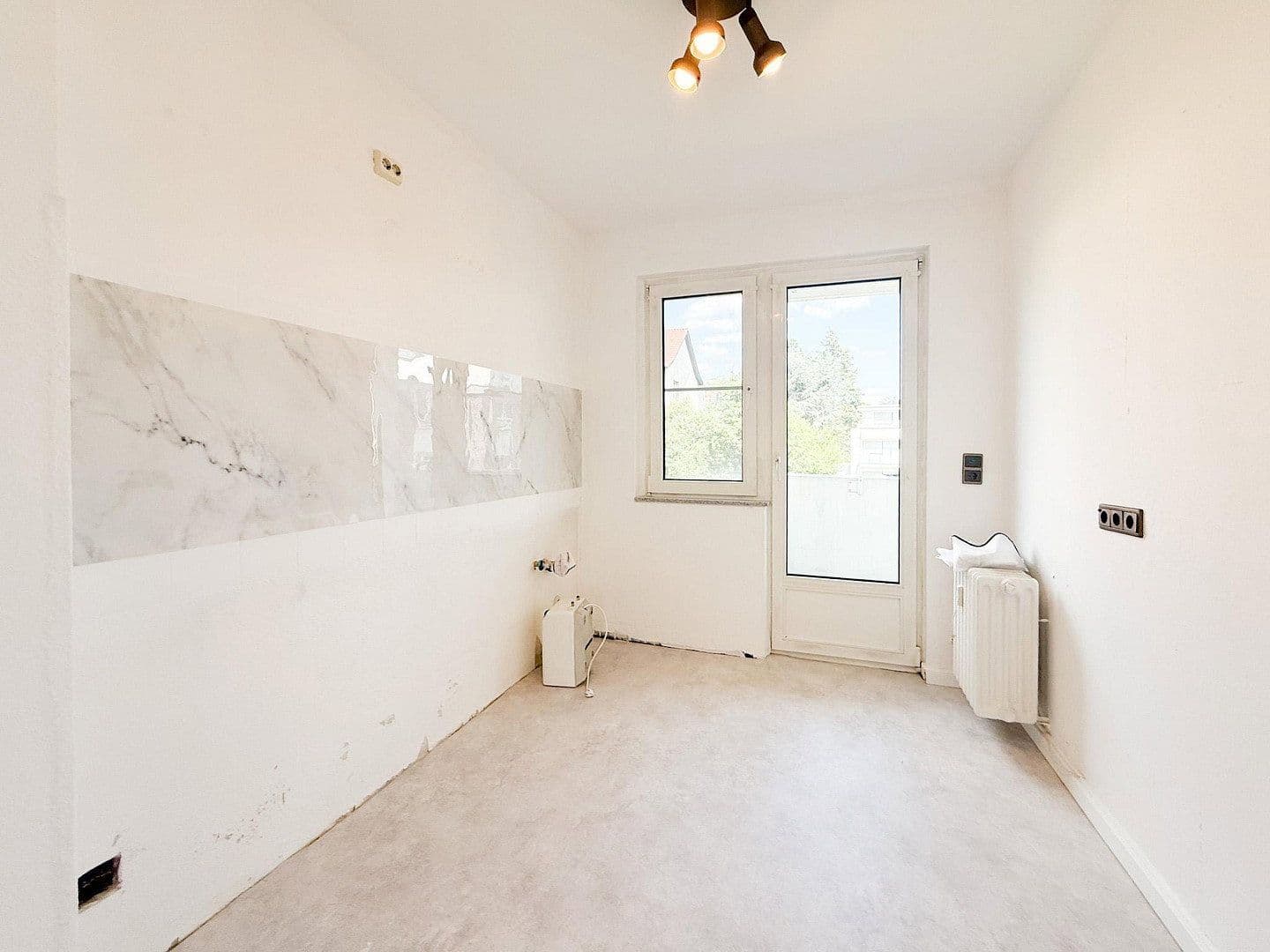 Prenájom bytu 2-izbový 59 m², Waldecker Str 11, Duisburg, Severné Porýnie - Westfálsko Prenájom bytu 2-izbový 59 m², Waldecker Str 11, Duisburg, Severné Porýnie - Westfálsko