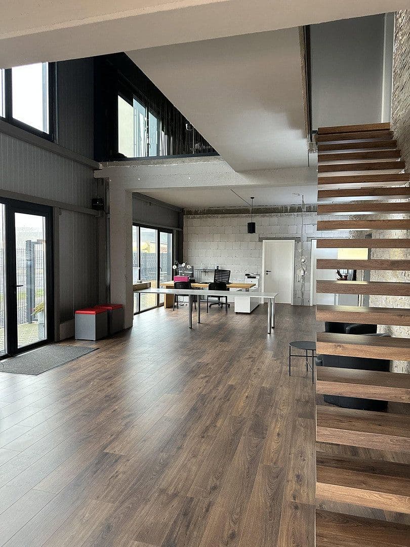Prenájom kancelárie 122 m², Anhalter Str. 12, HAM-Heessen, Severné Porýnie - Westfálsko Prenájom kancelárie 122 m², Anhalter Str. 12, HAM-Heessen, Severné Porýnie - Westfálsko