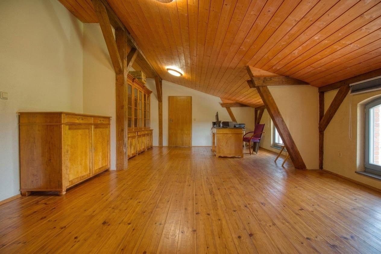 Predaj domu 706 m², pozemok 3.211 m², Dorfstraße 16a, Mölln, Meklenbursko-Predpomoransko Predaj domu 706 m², pozemok 3.211 m², Dorfstraße 16a, Mölln, Meklenbursko-Predpomoransko