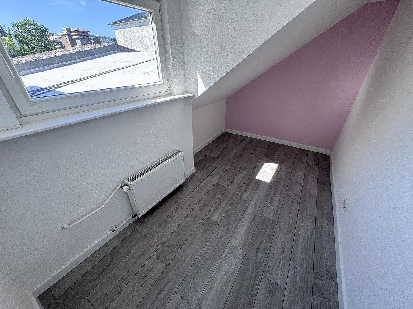 Prenájom bytu 4-izbový 75 m², Waldstraße 3, Flensburg, Šlezvicko-Holštajnsko Prenájom bytu 4-izbový 75 m², Waldstraße 3, Flensburg, Šlezvicko-Holštajnsko