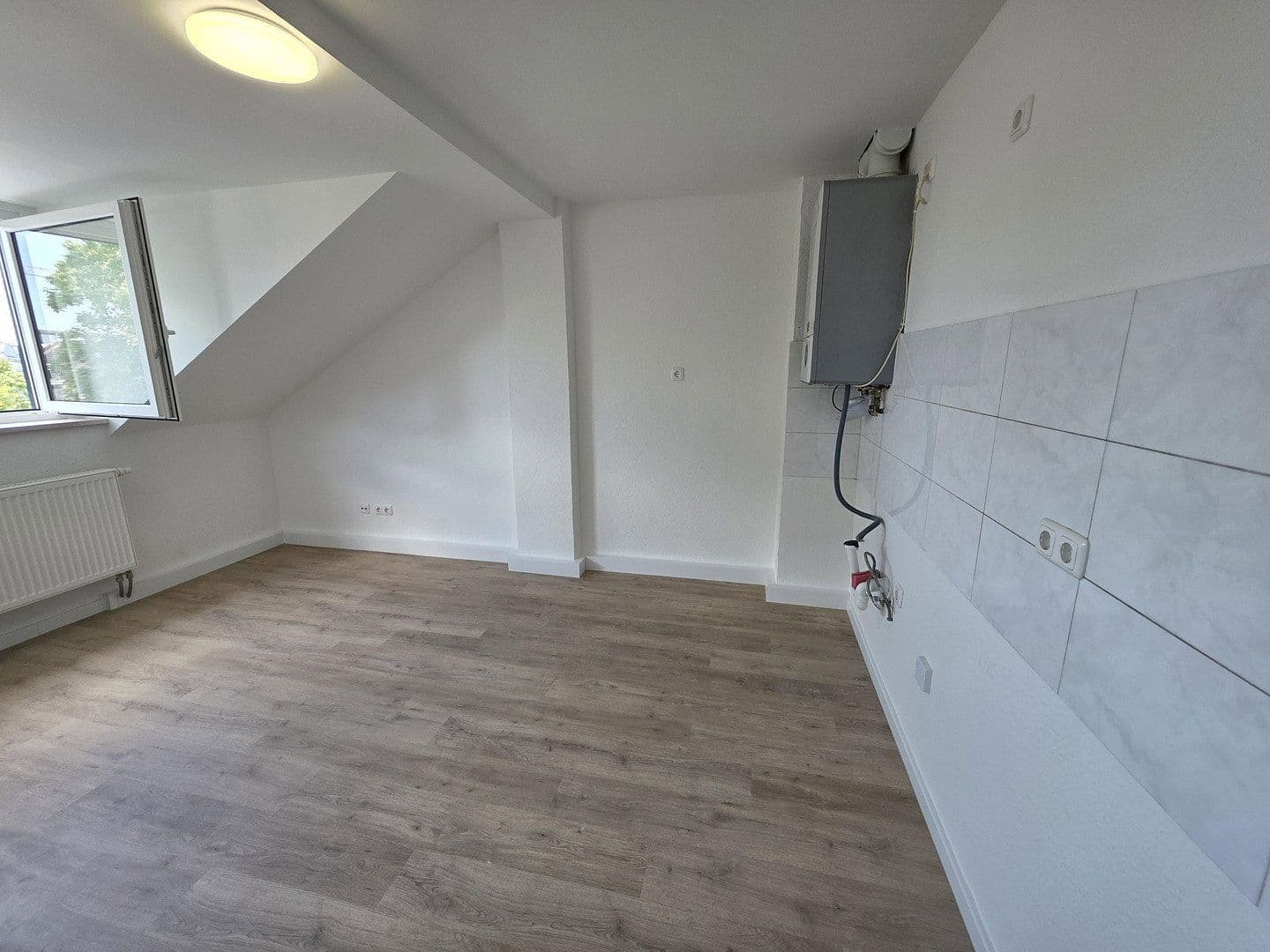 Predaj bytu 2-izbový 44 m², Wilhelm-Leuschner-Str. 40, Darmstadt, Hesensko Predaj bytu 2-izbový 44 m², Wilhelm-Leuschner-Str. 40, Darmstadt, Hesensko