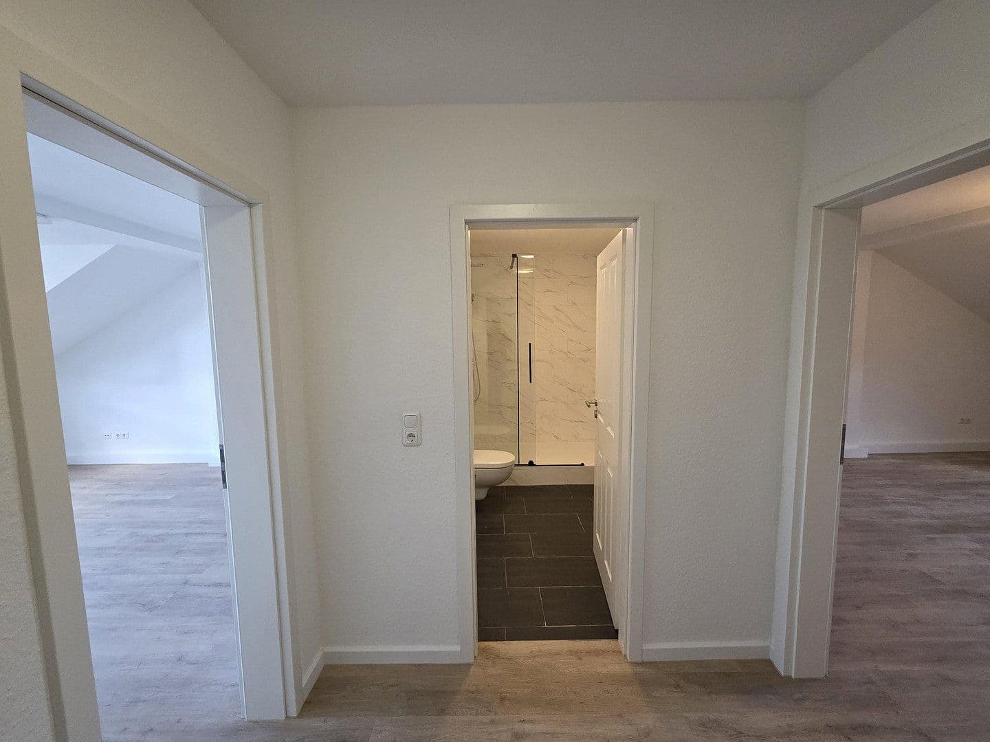 Predaj bytu 2-izbový 44 m², Wilhelm-Leuschner-Str. 40, Darmstadt, Hesensko Predaj bytu 2-izbový 44 m², Wilhelm-Leuschner-Str. 40, Darmstadt, Hesensko