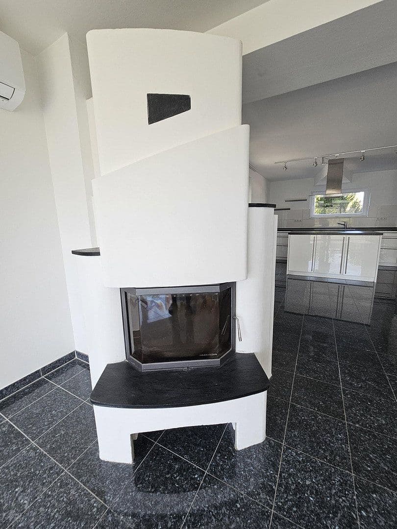 Prenájom bytu 3-izbový 101 m², Kusterdingen, Bádensko-Wurttembersko Prenájom bytu 3-izbový 101 m², Kusterdingen, Bádensko-Wurttembersko
