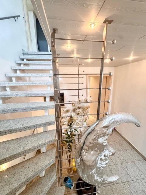 Predaj domu 363 m², pozemok 877 m², Greifenklaustraße 10, Reckendorf, Bavorsko Predaj domu 363 m², pozemok 877 m², Greifenklaustraße 10, Reckendorf, Bavorsko