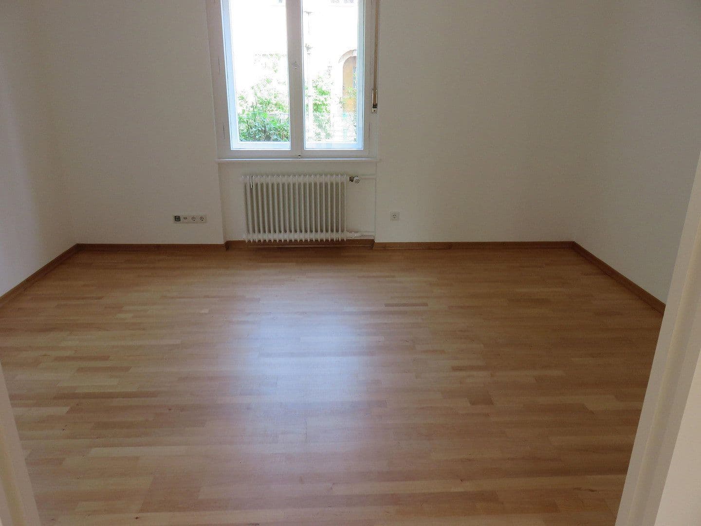 Predaj domu 193 m², pozemok 527 m², Mögeldorfer Weg 2, Berlin, Berlín Predaj domu 193 m², pozemok 527 m², Mögeldorfer Weg 2, Berlin, Berlín