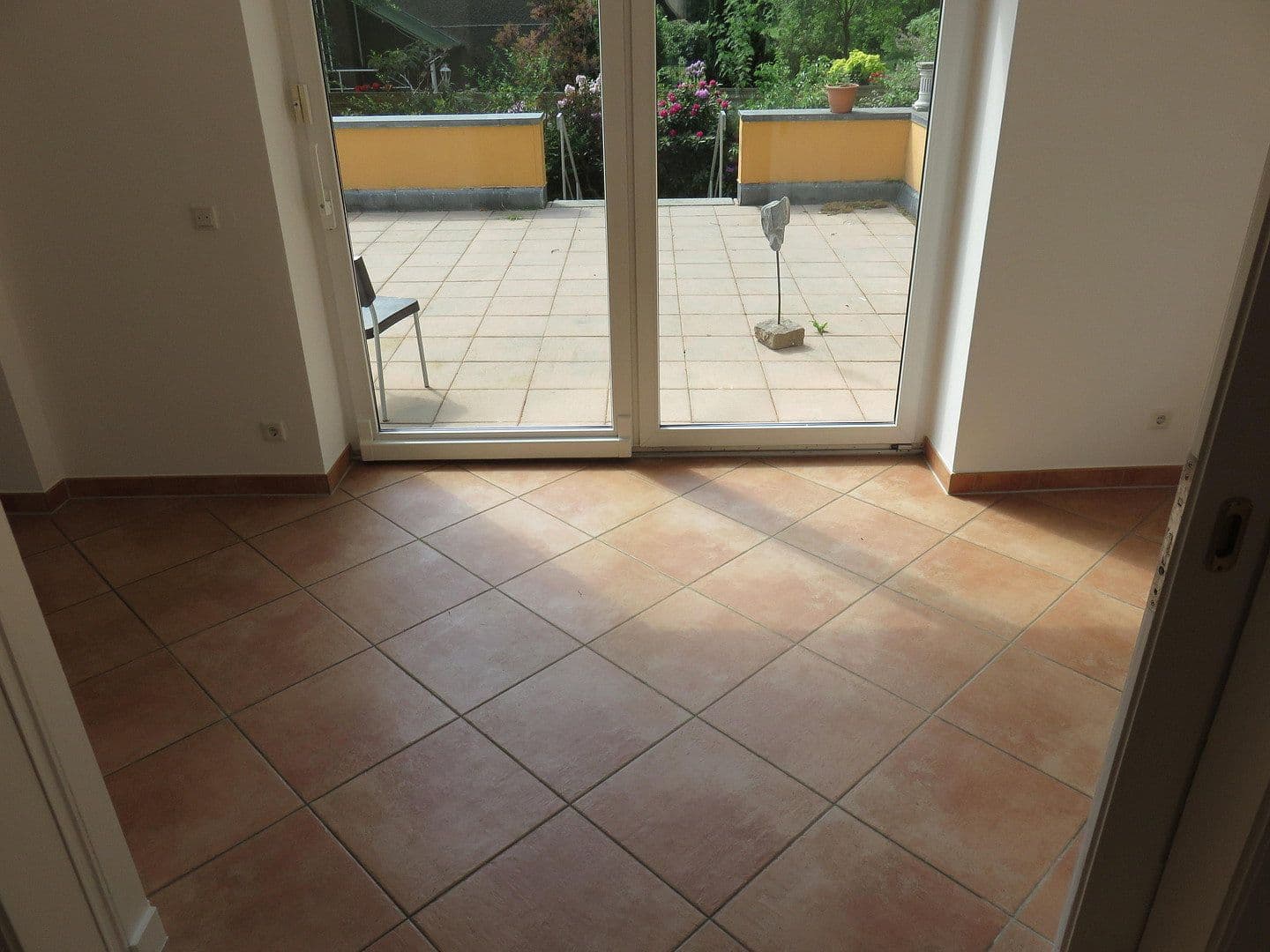 Predaj domu 193 m², pozemok 527 m², Mögeldorfer Weg 2, Berlin, Berlín Predaj domu 193 m², pozemok 527 m², Mögeldorfer Weg 2, Berlin, Berlín