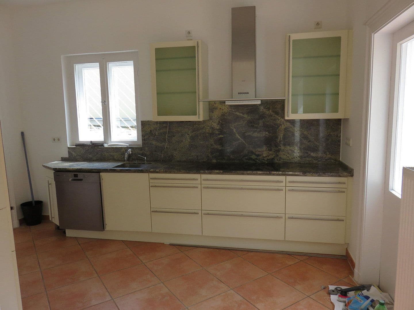 Predaj domu 193 m², pozemok 527 m², Mögeldorfer Weg 2, Berlin, Berlín Predaj domu 193 m², pozemok 527 m², Mögeldorfer Weg 2, Berlin, Berlín